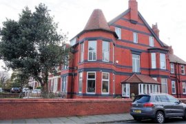 11 The Kings Gap, Wirral, England, CH47