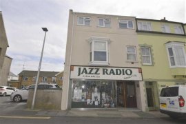 Warren Street, Tenby, Wales, SA70